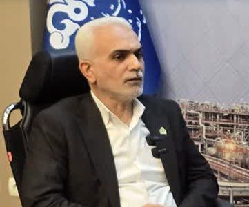 اعلام بیعت خانواده بزرگ اروندان با آیتالله سیدمجتبی خامنهای، سومین رهبر انقلاب اسلامی